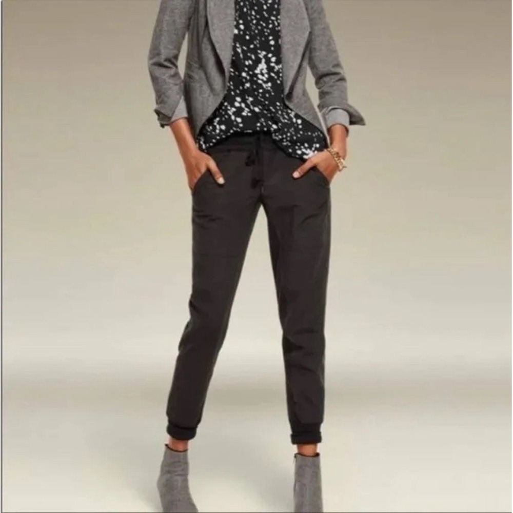 Cabi Marathon Jogger Pants Size S Style 3570 Black Drawstring NWT